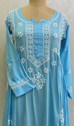 将图像加载到图库查看器中， Sifa Women&#39;s Lucknowi Handcrafted Modal Cotton Chikankari Gown - HONC0122082
