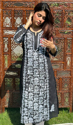 将图像加载到图库查看器中， Naira Women&#39;s Lucknowi Handcrafted Cotton Chikankari Kurti - HONC0197064
