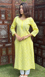 将图像加载到图库查看器中， Farheen Women&#39;s Lucknowi Handcrafted Cotton Chikankari Kurti - HONC0245092
