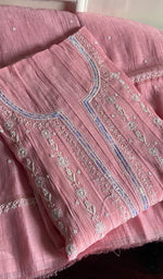 将图像加载到图库查看器中， Sara Women&#39;s Lakhnavi Handcrafted Mul Chanderi Semi - Stitched Anarkali And Dupatta Set - HONC0228794
