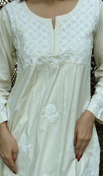 将图像加载到图库查看器中， Falak Women&#39;s Lucknowi Handcrafted Cotton Chikankari Kurti - HONC0220622
