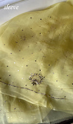 将图像加载到图库查看器中， Marifa Women&#39;s Lakhnavi Handcrafted Pure Organza Chikankari Unstitched Kurta And Dupatta Set- HONC0302688
