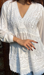 将图像加载到图库查看器中， Alshifa Women&#39;s Lakhnavi Handcrafted Modal Cotton Chikankari Top - HONC02467700
