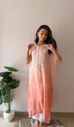 Load image into Gallery viewer, Pragya Women's Lucknowi Handcrafted Mul chanderi Chikankari Kaftan - HONC0458721