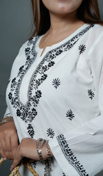 Load image into Gallery viewer, Women&#39;s Lucknowi Handcrafted Cotton Chikankari Kurti - HONC0164442
