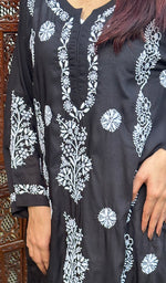 Load image into Gallery viewer, Women&#39;s Lucknowi Handcrafted Modal Cotton Chikankari Kurti - HONC0226945
