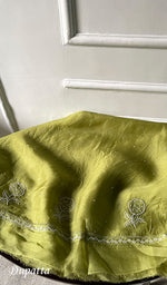 将图像加载到图库查看器中， Women's Lakhnavi Handcrafted Pure Organza Chikankari Unstitched Kurta And Dupatta Set- HONC0295579