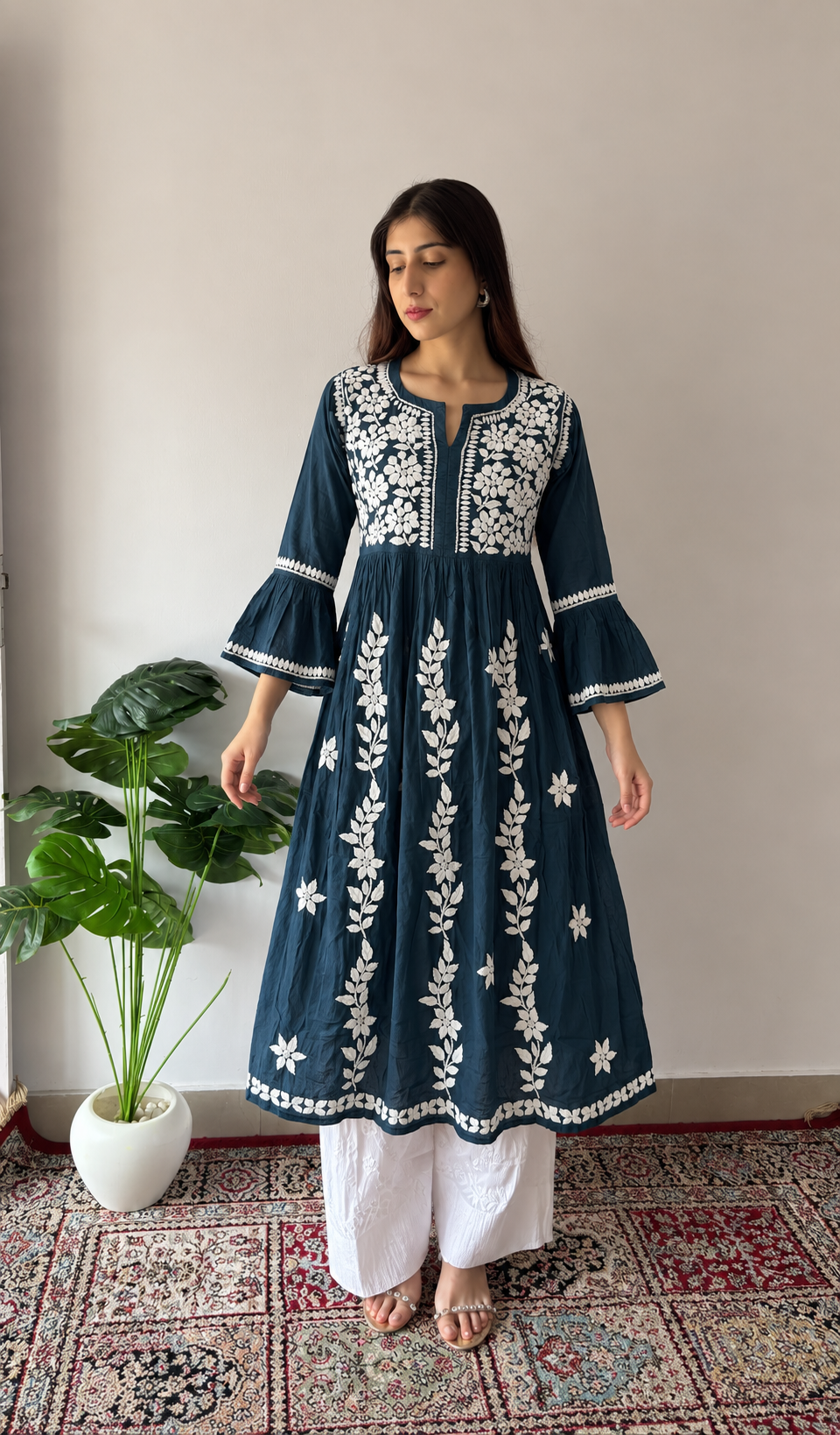 Women's Lucknowi Handcrafted Cotton Chikankari Kurti - HONC0114359