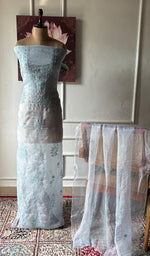 将图像加载到图库查看器中， Women's Lakhnavi Handcrafted Pure Organza Silk Chikankari Unstitched Full Suit Material - HONC0365704