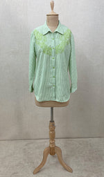 将图像加载到图库查看器中， Women&#39;s Lucknowi Handcrafted Green Cotton Chikankari Shirt - NC061212