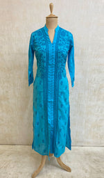 将图像加载到图库查看器中， Women&#39;s Lakhnavi Handcrafted Turquoise Cotton Chikankari Kurti - NC068811
