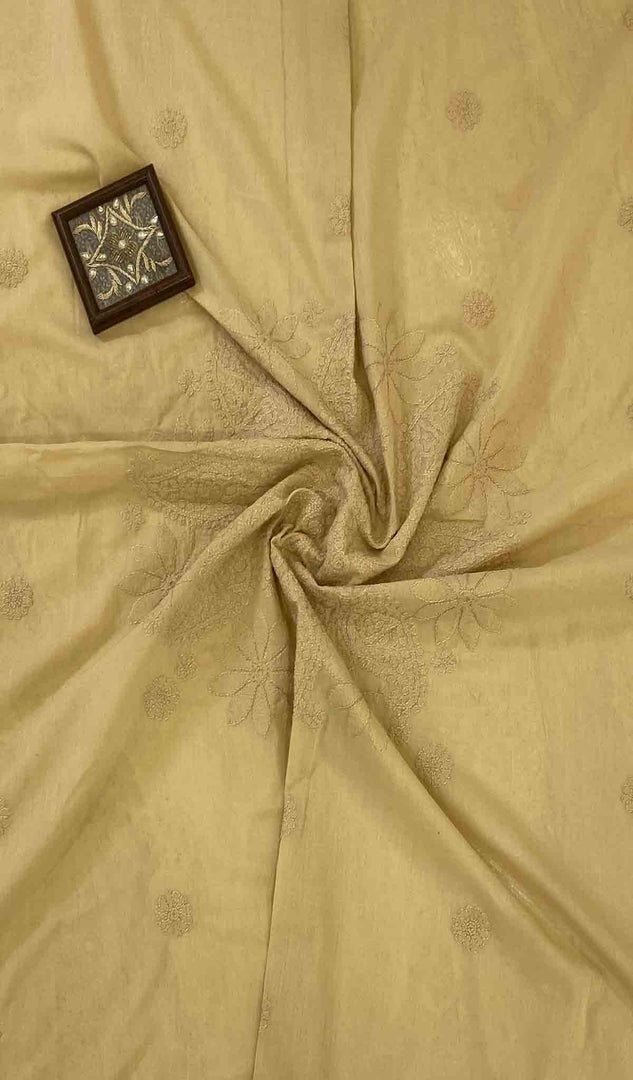 Lakhnavi 手工制作的棉质 Chikankari 桌布 - HONC041200