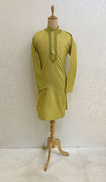 Load image into Gallery viewer, Men&#39;s Lucknowi Handcrafted Silk Chikankari Kurta - HONC086348
