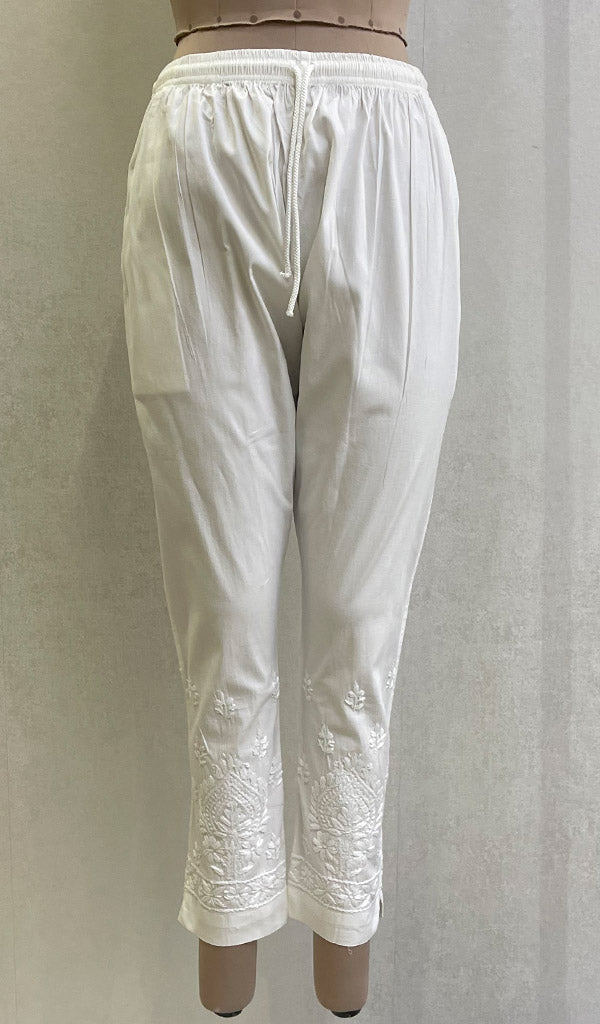 Lakhnavi 手工制作棉质 Chikankari 裤子 - HONC096656
