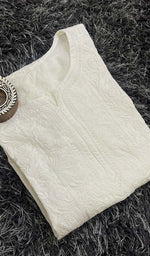 Load image into Gallery viewer, Women&#39;s Lucknowi Handcrafted White Cotton Chikankari Kurti - HONC0132347

