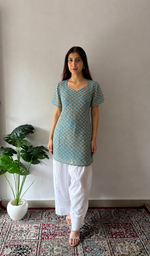 Women's Lucknowi Handcrafted Faux-Georgette Hakoba Chikankari Top- HONC01026110