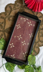 将图像加载到图库查看器中， Handcrafted Chikankari Tray with Two Coasters – Wooden Frame - HONC0247266
