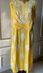 Load image into Gallery viewer, Women&#39;s Lucknowi Handcrafted  Modal  Cotton Chikankari Kurti - HONC0301031
