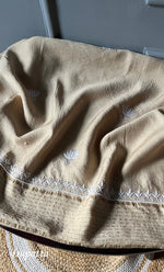 将图像加载到图库查看器中， Women&#39;s Lakhnavi Handcrafted Munga Silk Chikankari Kurta And Dupatta Set- HONC0272992
