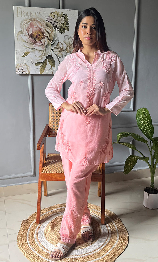 Women's Lakhnavi Handcrafted Muslin Chikankari Kurta And Pant Set - HONC0300572