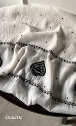 Load image into Gallery viewer, Women&#39;s Lakhnavi Handcrafted Mul Chanderi UnStitched Kurta And Dupatta Set - HONC0312361
