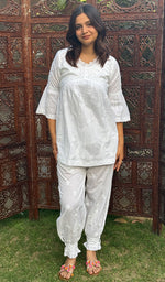 Load image into Gallery viewer, Rania Women&#39;s Lakhnavi Handcrafted Cotton Chikankari Kurta And Palazzo Set - HONC0270133
