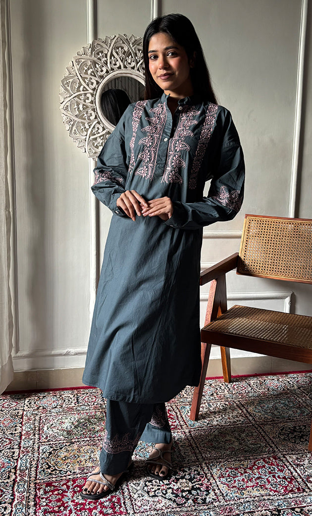 Women's Lakhnavi Handcrafted Cotton Chikankari Oversized Kurta And Pant Set - HONC0297435