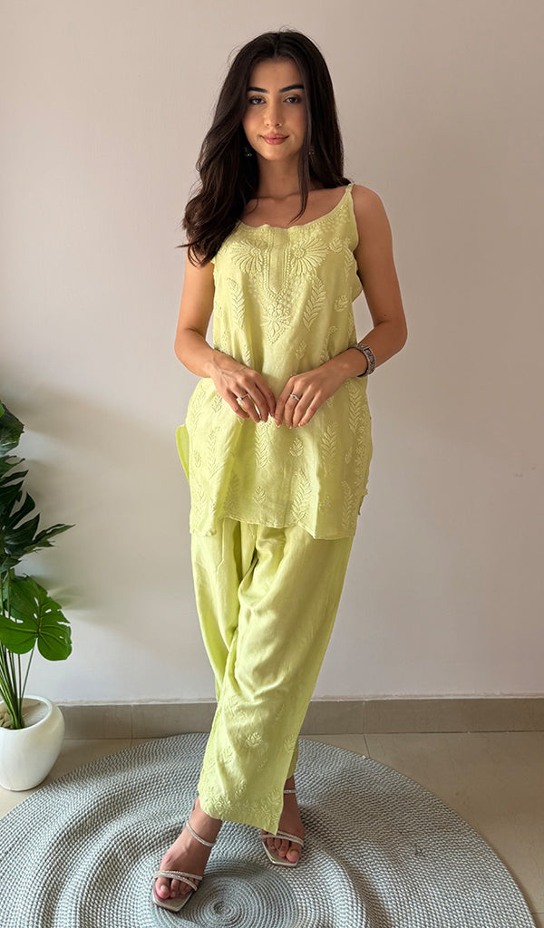 Amreena Women's Lakhnavi Handcrafted Chanderi Silk Chikankari Top And Pant Set - HONC0373448