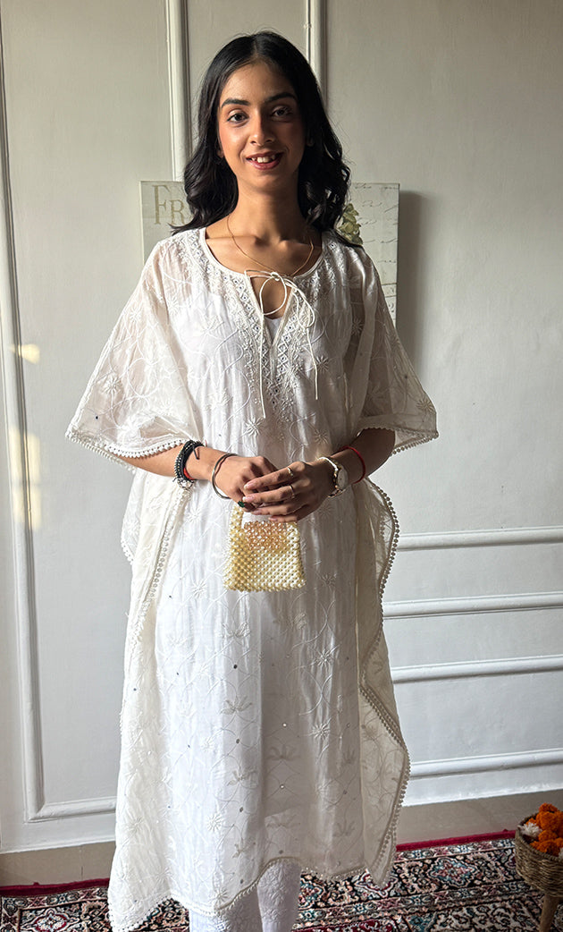Lucknowi Chikankari kurtas