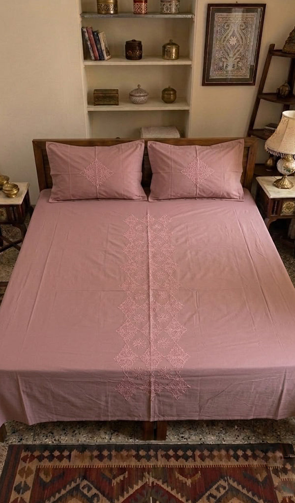 Lakhnavi Handcrafted Cotton Chikankari Bedsheet Set - HONC0379424