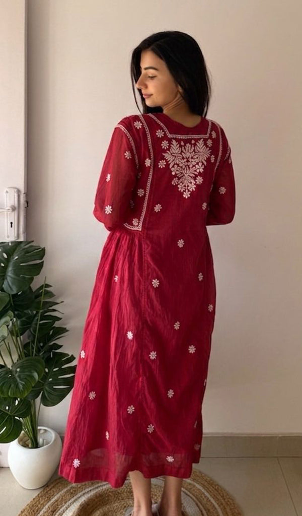 Fariah Women's Lucknowi Handcrafted Mul Chanderi Chikankari Kurti - HONC04497617