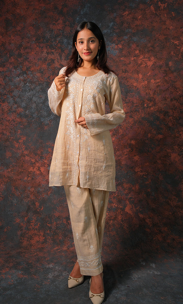 Yasmoon Women's Lakhnavi Handcrafted Tissue chanderi Chikankari Kurta And palazzo Set - HONC0322040