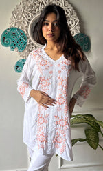 将图像加载到图库查看器中， Nasrin Women&#39;s Lakhnavi Handcrafted Modal Cotton Chikankari Top - HONC0276601
