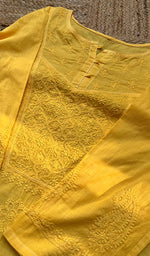 Load image into Gallery viewer, Women&#39;s Lucknowi Handcrafted  Cotton Chikankari Kurti - HONC0301034
