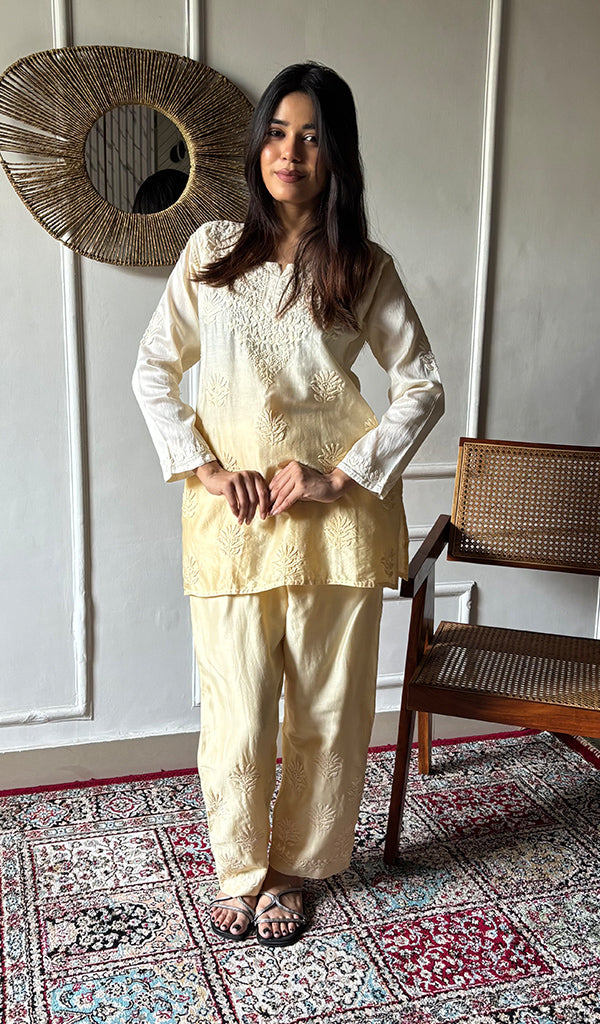 Women's Lakhnavi Handcrafted Chanderi Silk Chikankari Top And Pant Set - HONC0360731
