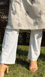 将图像加载到图库查看器中， Women&#39;s Lucknowi Handcrafted Cotton Chikankari Pant - HONC0250603
