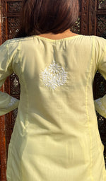 将图像加载到图库查看器中， Iqra Women&#39;s Lucknowi Handcrafted Cotton Chikankari Kurti - HONC0164395
