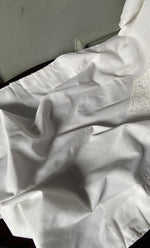 Load image into Gallery viewer, Men&#39;s Lucknowi Handcrafted Cotton Chikankari Kurta - HONC0247671
