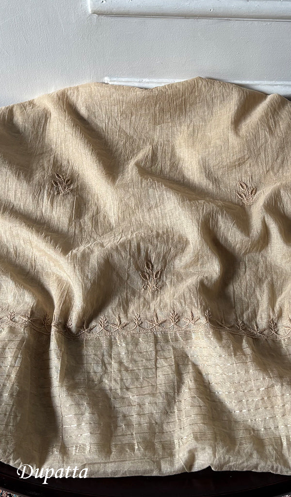 Women's Lakhnavi Handcrafted Mul Chanderi Unstitched Chikankari Full Suit Material - HONC0321754
