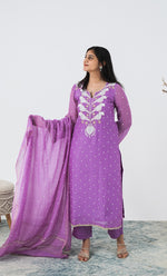 Load image into Gallery viewer, Women&#39;s Lakhnavi Handcrafted Mul Chanderi Chikankari Stitched Kurta, Dupatta And Pant Set - HONC03207270
