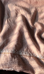 Load image into Gallery viewer, Women&#39;s Lakhnavi Handcrafted Munga Silk Chikankari Kurta And Dupatta Set- HONC0282782
