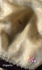 将图像加载到图库查看器中， Women&#39;s Lakhnavi Handcrafted Pure Organza Chikankari Unstitched Kurta And Dupatta Set- HONC0287004
