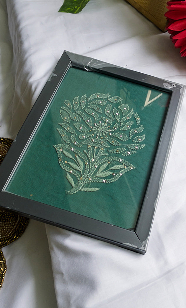 Elegant Handcrafted Chikankari Wall Frame – HONC0269430