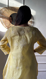 Load image into Gallery viewer, Women's Lakhnavi Handcrafted Cotton Chikankari Kurti - HONC0356933