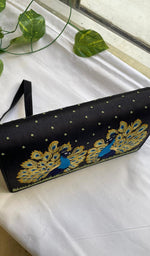 Load image into Gallery viewer, Chikankari Clutch Bag - HONC0360911