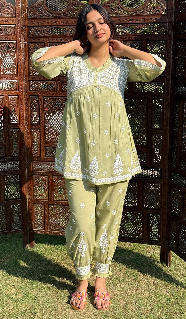 Rania Women's Lakhnavi Handcrafted Cotton Chikankari Short Kurta And Afghani pant Set - HONC0268726
