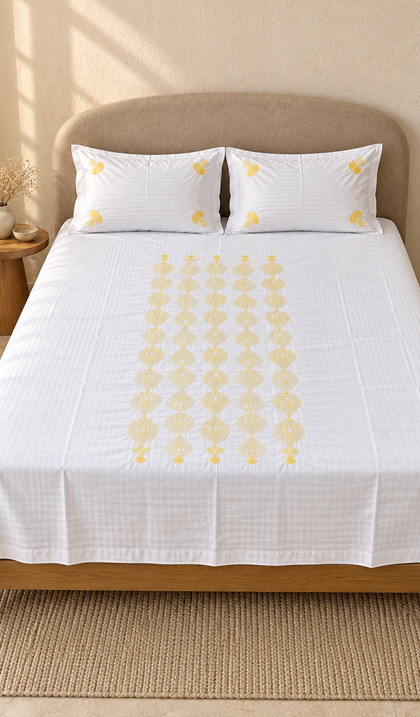 Lakhnavi Handcrafted Cotton Chikankari Bedsheet Set - HONC0394523