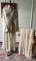 Load image into Gallery viewer, Women's Lucknowi Handcrafted Mul Chanderi Semi - stitched Chikankari Anarkali Full Set - HONC0371981