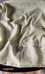 将图像加载到图库查看器中， Women&#39;s Lakhnavi Handcrafted Mul Chanderi Semi - Stitched Kurta And Dupatta Set - HONC0297757
