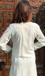 Load image into Gallery viewer, Women&#39;s Lucknowi Handcrafted Muslin Chikankari Kurti - HONC0209084
